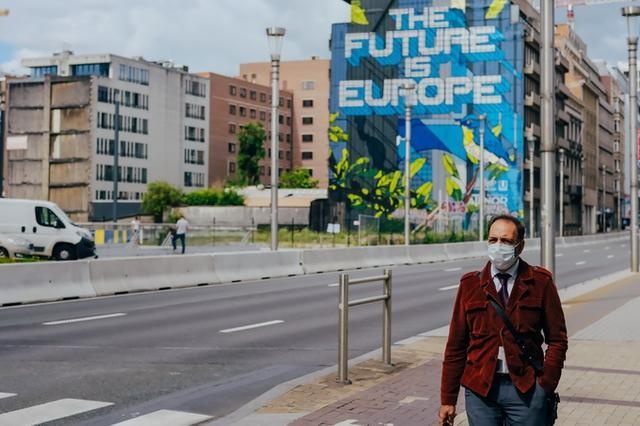 世卫：不排除新冠病毒在疫情发生前就潜伏很久的可能性