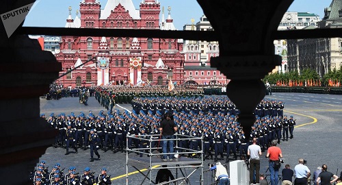 俄媒：俄罗斯纪念卫国战争胜利75周年阅兵防控新冠疫情给力 无一人感染