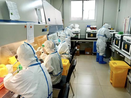 实验室新冠病毒核酸检测工作流程掠影