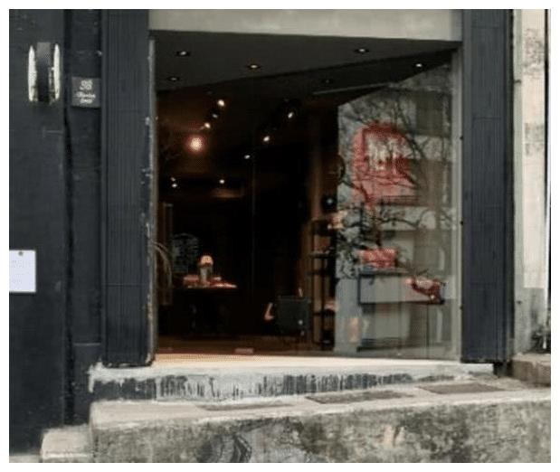 张柏芝服装店疫情受影响，停业一个月，亏损达到六位数