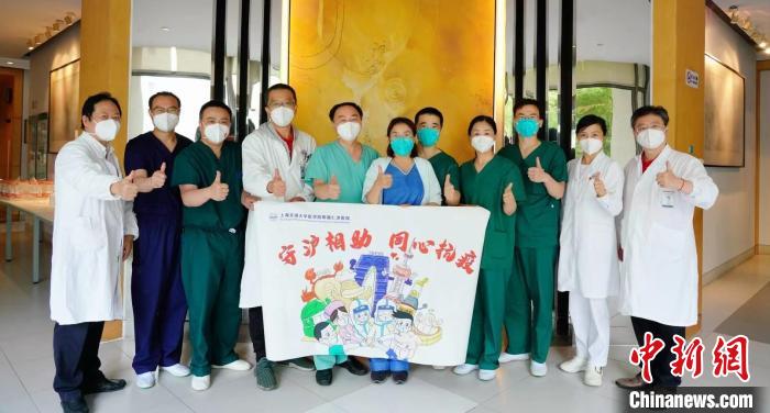 （上海战疫录）江苏援沪医护踏上返程互赠礼物铭记同心合力战疫