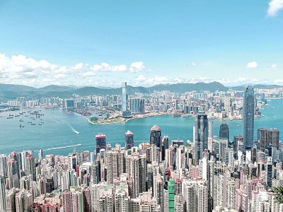 新选制选出新特首 定能开创香港新未来