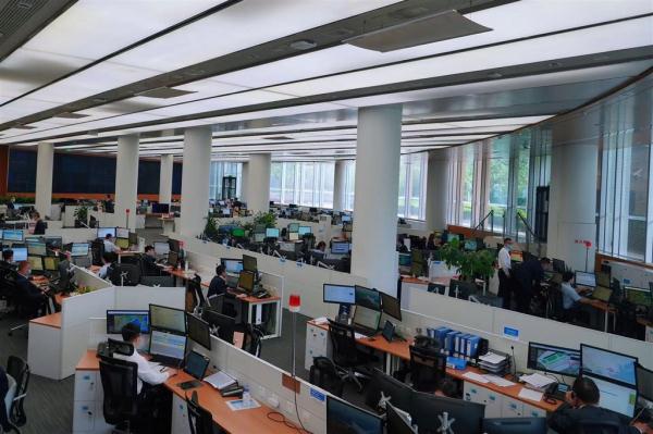 连续11天超千班！东航日均航班量恢复创新高