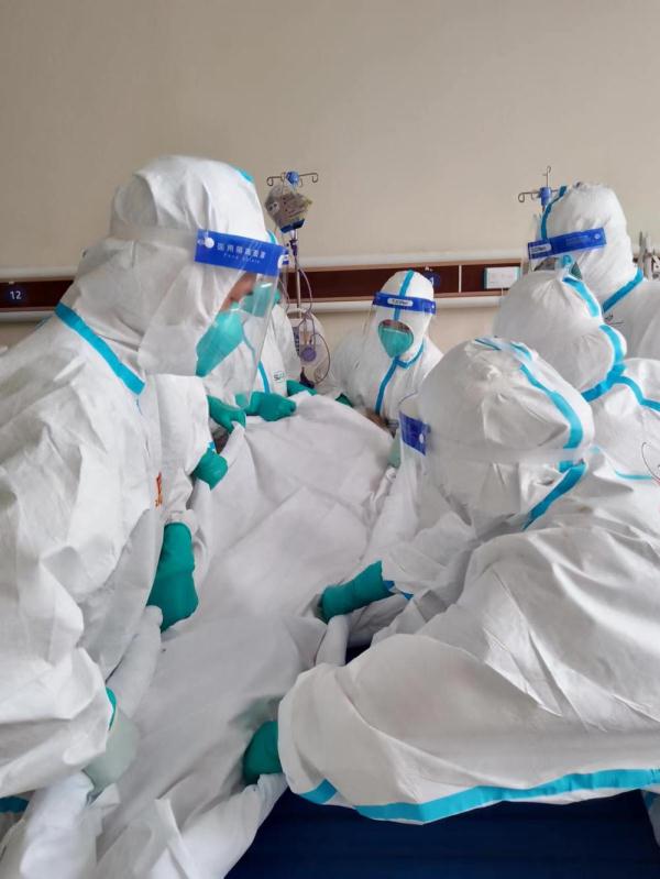 又一个新冠ICU病房关了，这批重症科医护人员将回到原来岗位