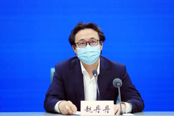 上海新增2+2，有人曾跨区活动！非中风险地区为何也封控？回应→