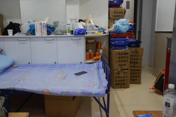 在上海战疫的“上甘岭”,他们的顽强已超乎想象 在上海战疫的“上甘岭”,他们的顽强已超乎想象