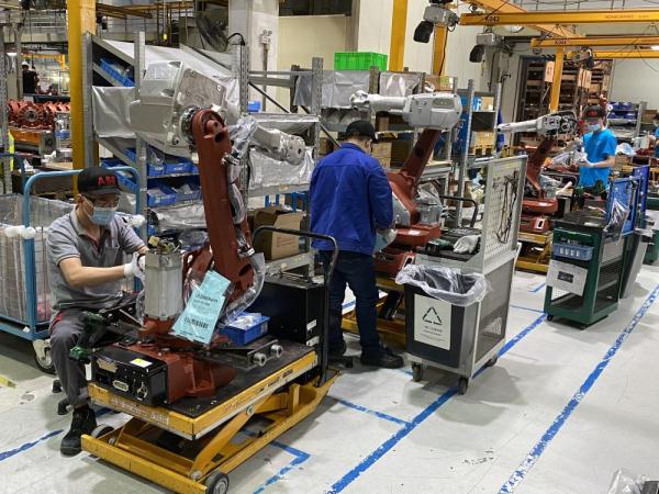 直面疫情挑战 上海稳外资外贸基本盘一线见闻