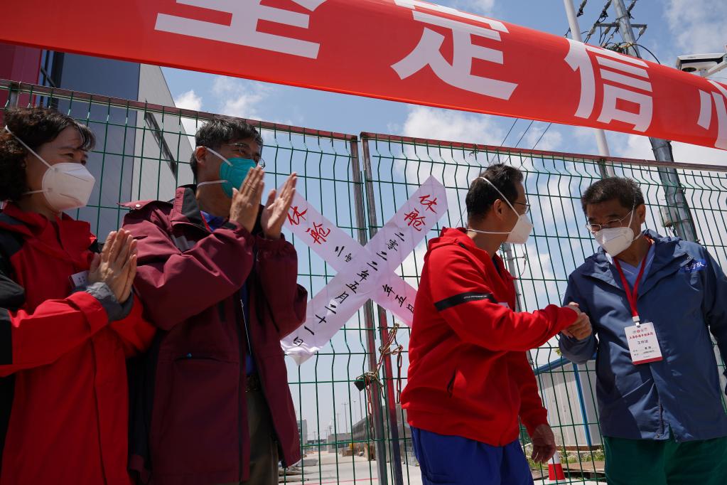 新华全媒+|“大方舱”更要抓“小细节”——大型方舱医院总指挥访谈录