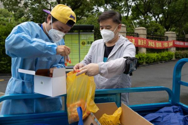 大江东|查漏、追踪、延伸——大数据抗疫理顺千头万绪 大江东|查漏、追踪、延伸——大数据抗疫理顺千头万绪