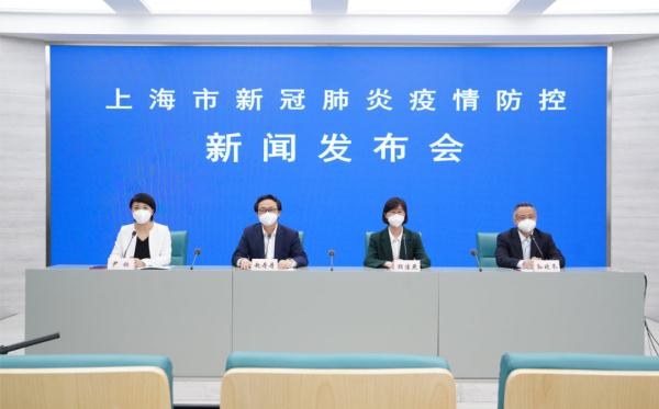 松江新增4例确诊病例,涉及区域和场所公布;“社会面零星新增”有两种可能 松江新增4例确诊病例,涉及区域和场所公布;“社会面零星新增”有两种可能