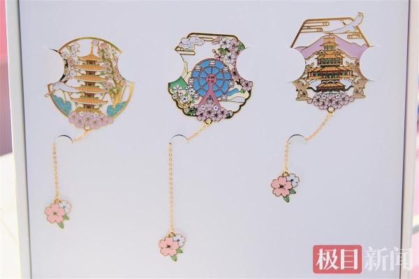 100多种产品琳琅满目，武汉东湖樱花文创市集受热捧