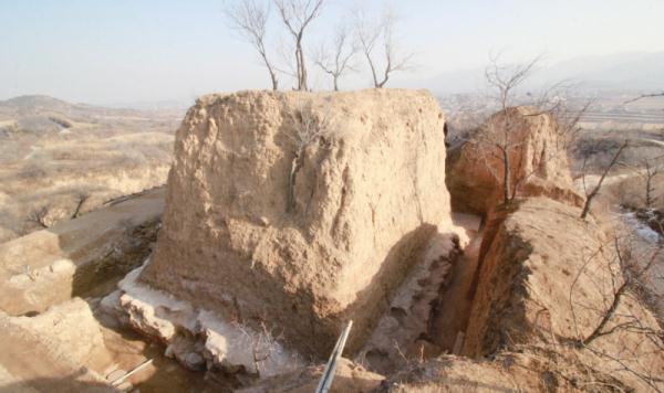 大雪糕？！北京延庆这块“沉睡”了400多年的明代鼎建碑“醒了” 
