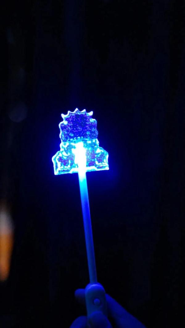 太仙了!继网红雪糕后，黄鹤楼又上新了