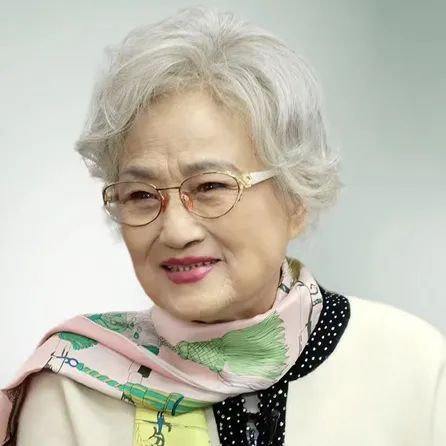 武康大楼的紫罗兰美发厅今回归，我们已经替你去烫过头了