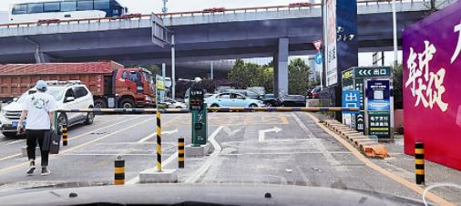 记者现场调查!这些乱象亟待联合整顿、彻底清理! 记者现场调查!这些乱象亟待联合整顿、彻底清理!