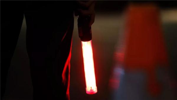 珠海男子喝完酒找代驾开车却被扣12分!交警问:代驾哪里找的? 珠海男子喝完酒找代驾开车却被扣12分!交警问:代驾哪里找的?