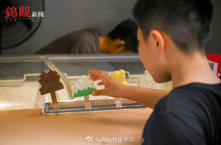 上新！成都宽窄文创雪糕来了