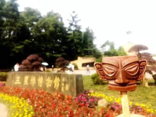 不忍下口!成都这些文创雪糕“出圈”了 不忍下口!成都这些文创雪糕“出圈”了