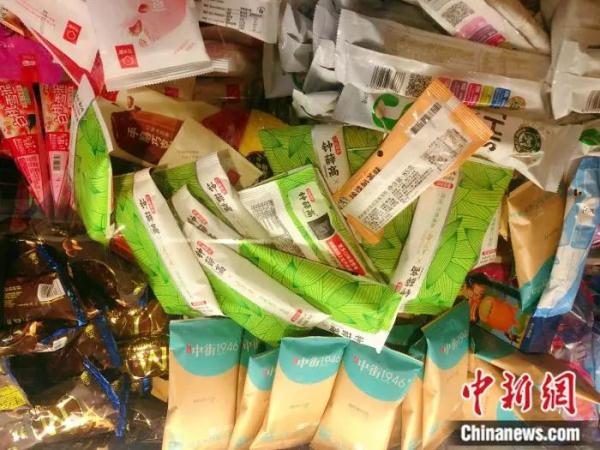 一支66元雪糕引发的风暴:钟薛高还能“糕贵”多久? 一支66元雪糕引发的风暴:钟薛高还能“糕贵”多久?