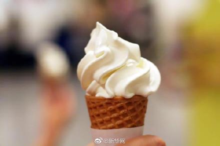 冰淇淋与雪糕是一个东西吗 冰淇淋与雪糕是一个东西吗