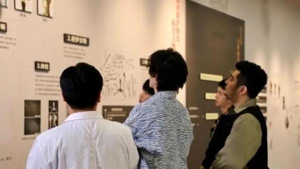 《天天向上》来“打卡”大四川最火的这地了!王一博大张伟郑云龙等集体现身 《天天向上》来“打卡”大四川最火的这地了!王一博大张伟郑云龙等集体现身