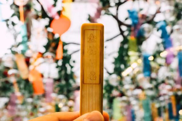 我想，一口把你吃掉！