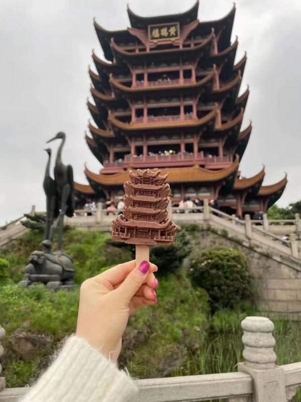 黄鹤楼出雪糕了，颜值高到舍不得吃