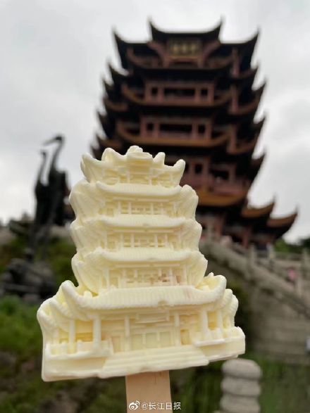 举着雪糕去打卡，总有一款景区适合你“吃”